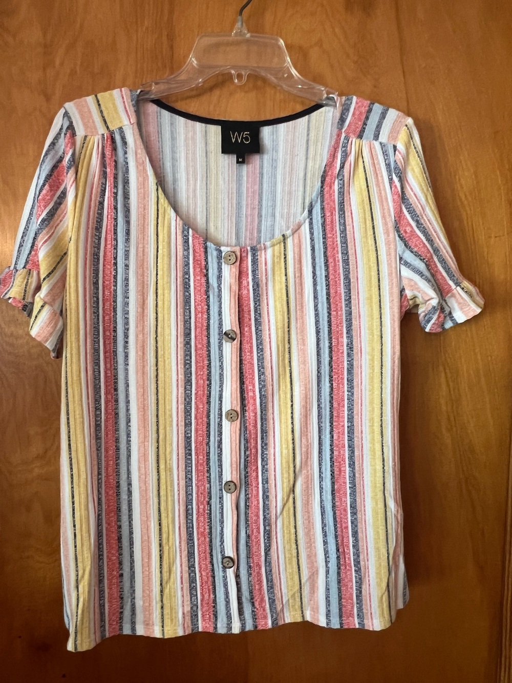 W5 size medium button front short sleeve top summer stripe